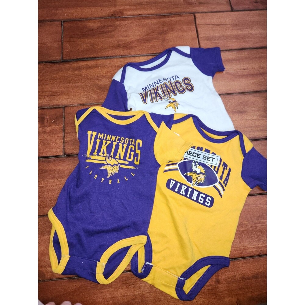 3 Pack Minnisota Vikings Bodysuits 3/6 Months
